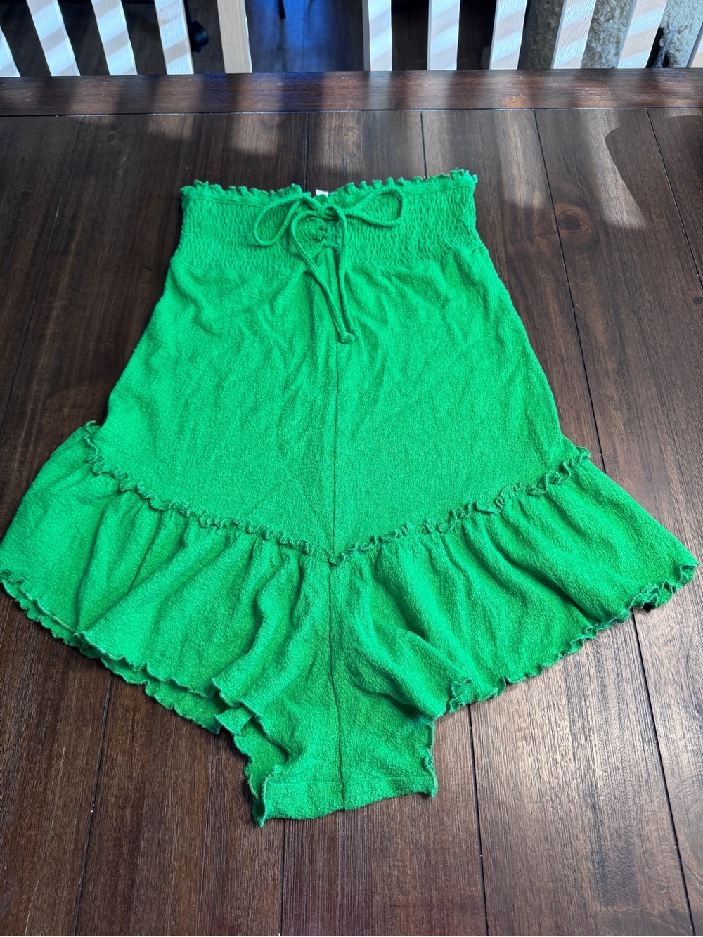 Out From Under Strapless Smocked Romper Green Ruffle Hem Tube Romper XS NWOT - Picture 7 of 14